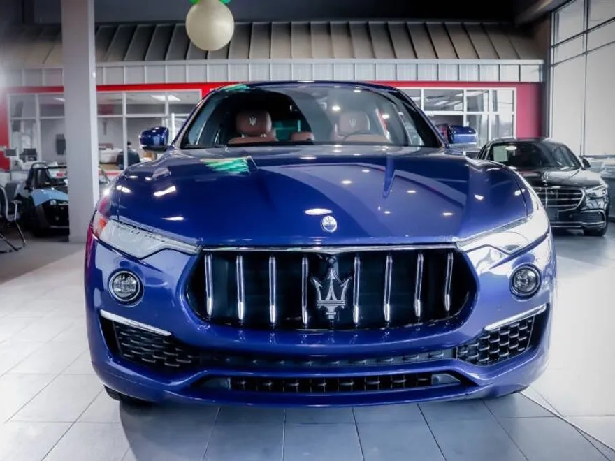 2022 Maserati Levante GT photo 1