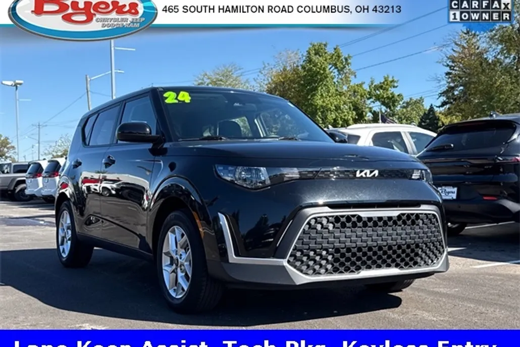 2024 Kia Soul LX photo 1