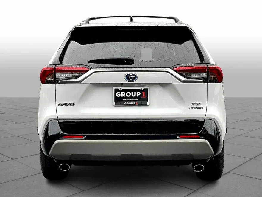 2023 Toyota RAV4 Hybrid XSE photo 1