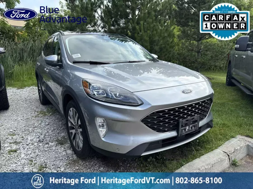 2022 Ford Escape Titanium Sport photo 1