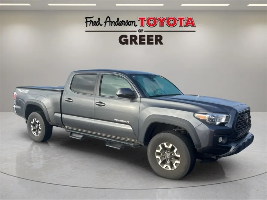 2021 Toyota Tacoma TRD Off-Road V6 photo 1
