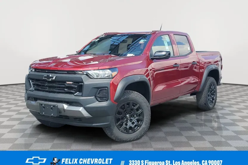 2026 Chevrolet Colorado Trail Boss photo 1
