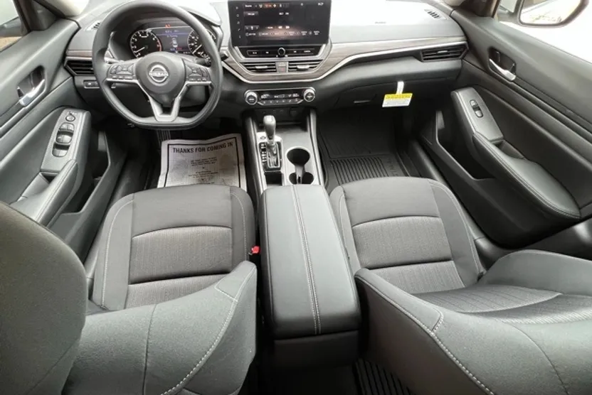 2025 Nissan Altima SV Special Edition photo 1