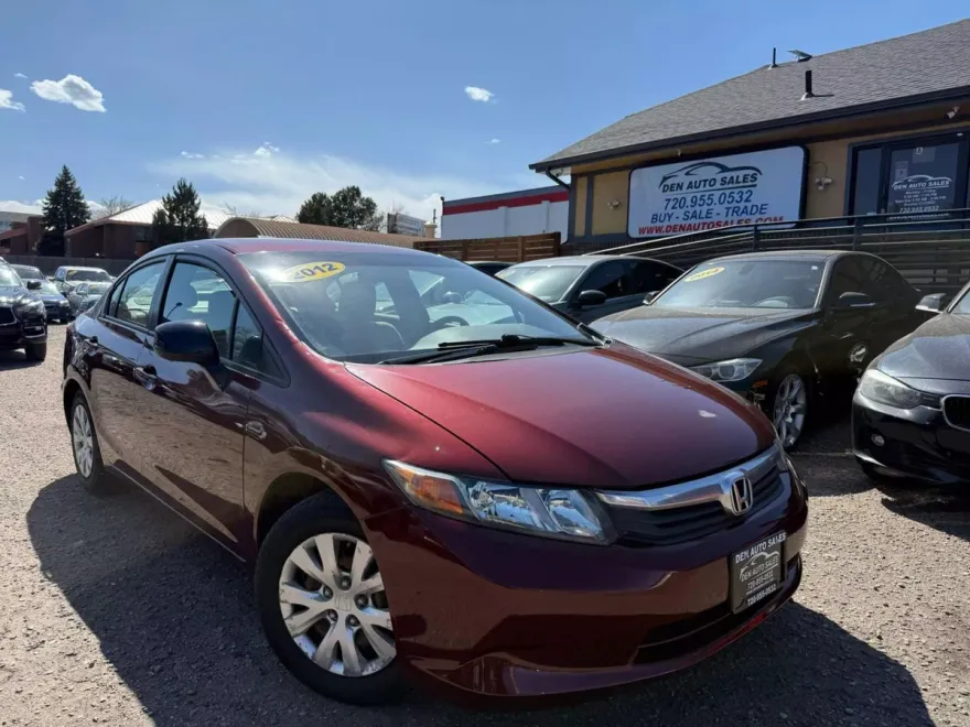 2012 Honda Civic LX photo 1