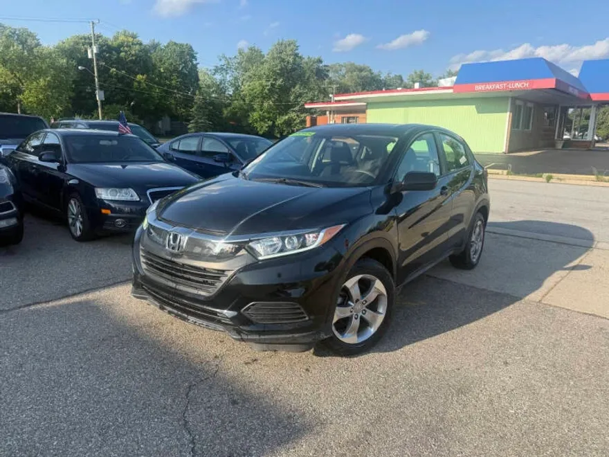 2019 Honda HR-V LX photo 1