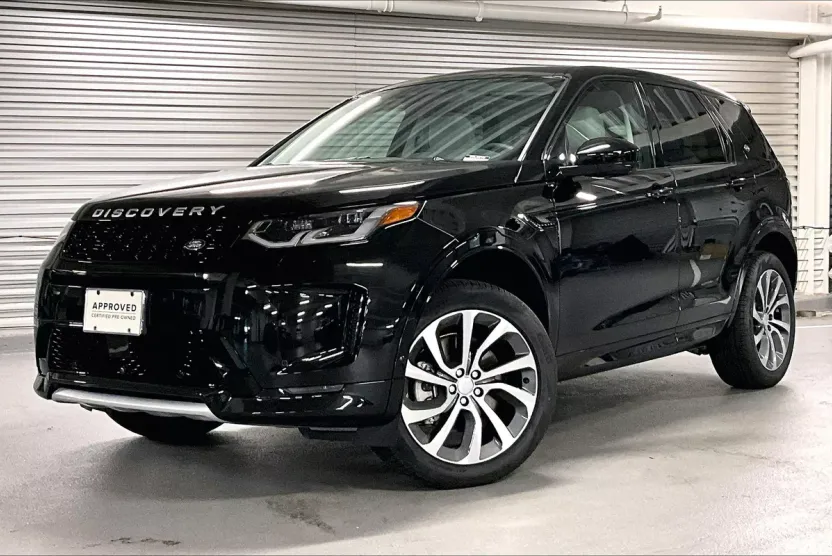 2025 Land Rover Discovery Sport S photo 1