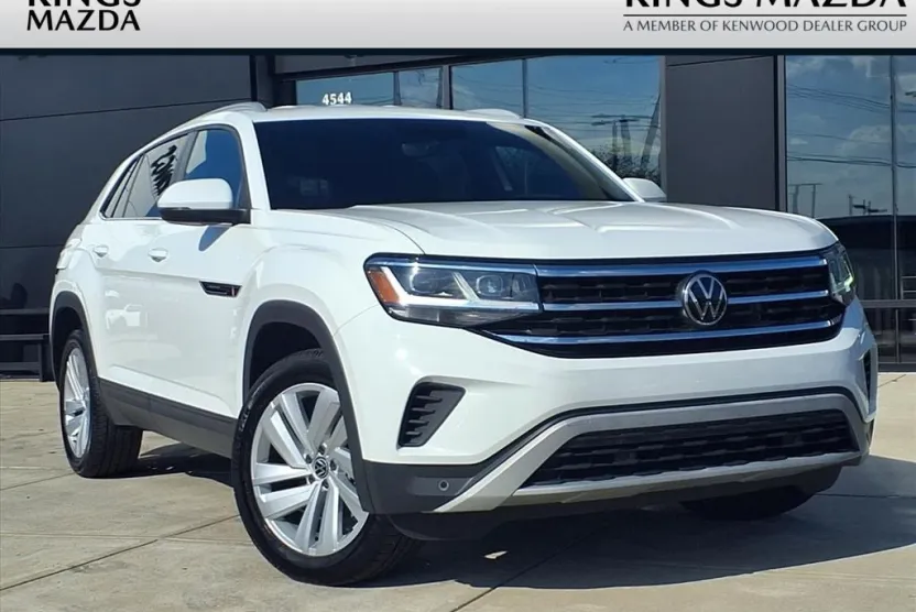 2022 Volkswagen Atlas Cross Sport SE Technology photo 1