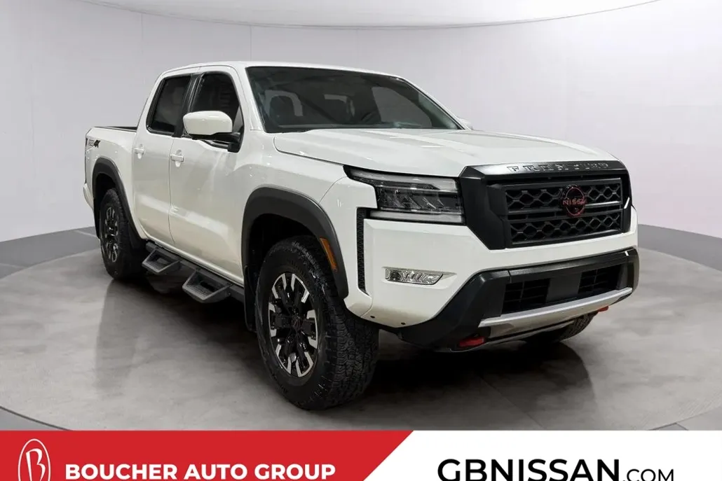 2023 Nissan Frontier PRO-4X photo 1