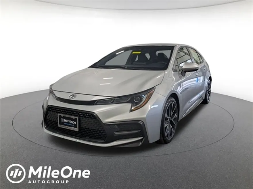 2022 Toyota Corolla SE photo 1