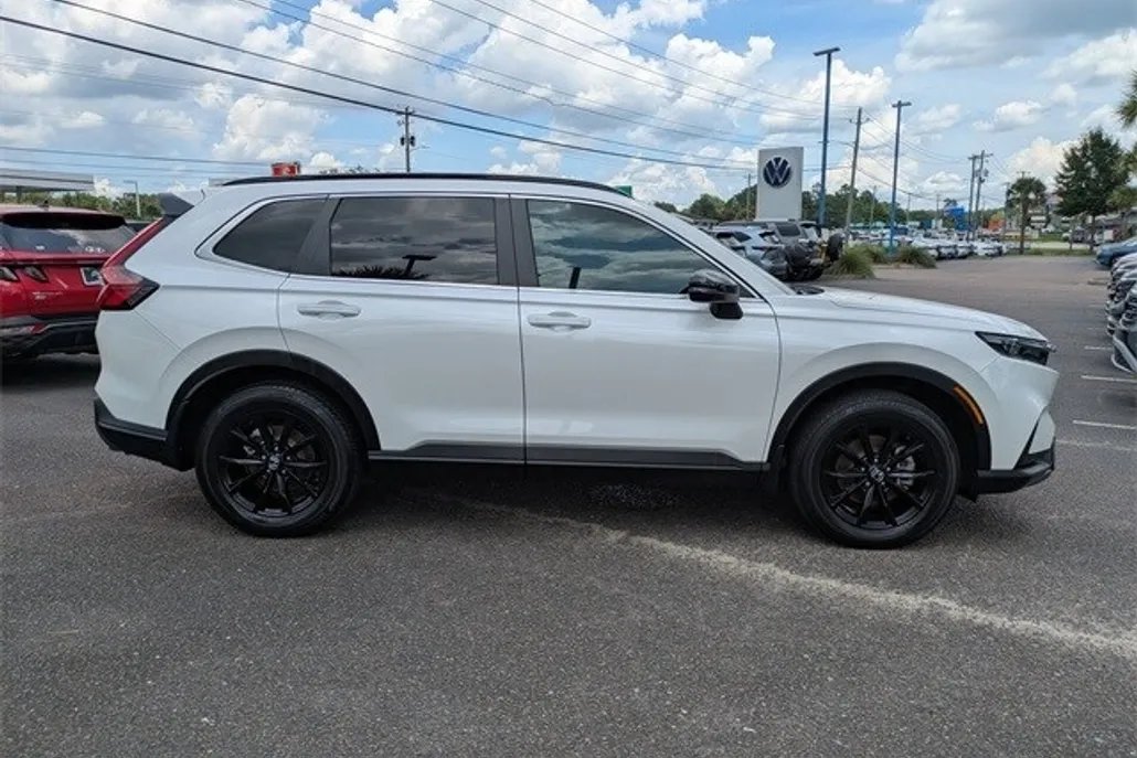 2025 Honda CR-V Hybrid Sport-L photo 1