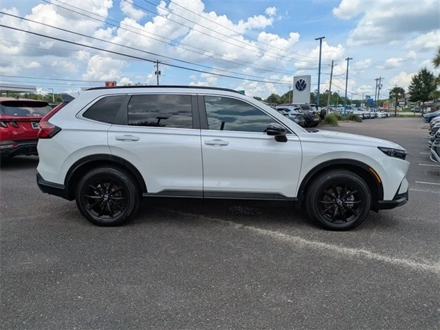2025 Honda CR-V Hybrid Sport-L photo 1