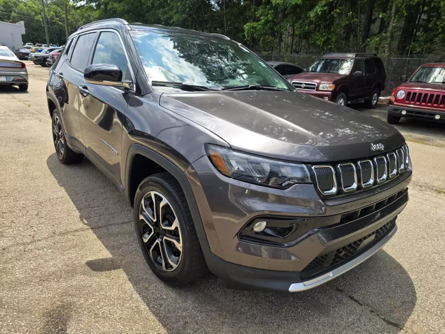 2022 Jeep Compass Limited photo 1
