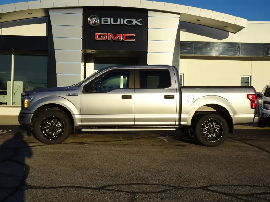 2020 Ford F-150 XL photo 1