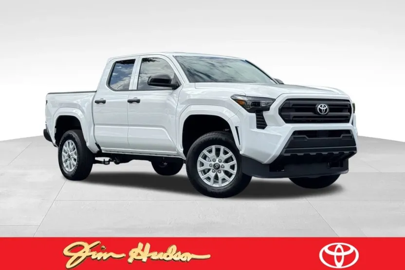 2025 Toyota Tacoma SR Double Cab photo 1