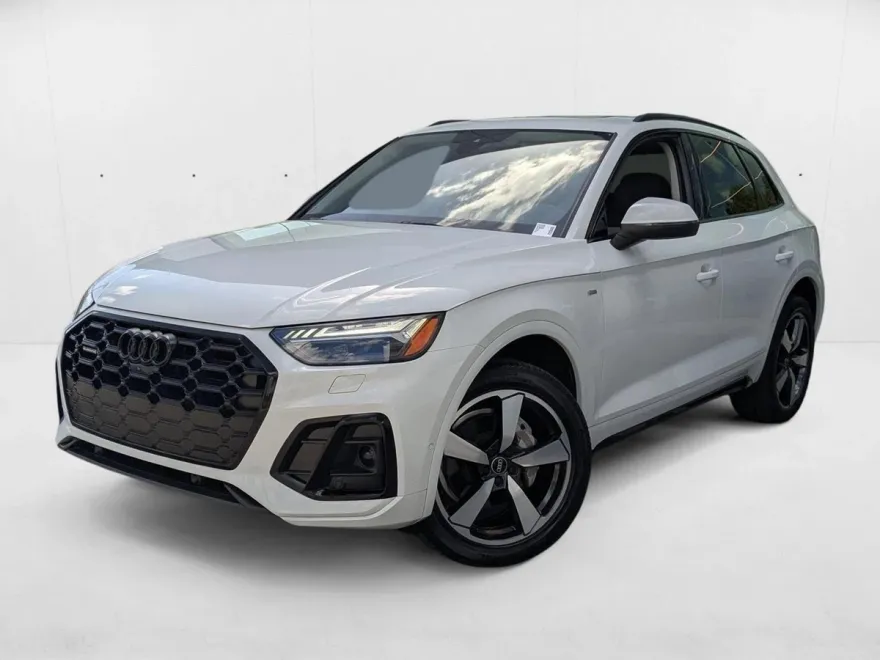 2023 Audi Q5 S line Premium Prestige photo 1