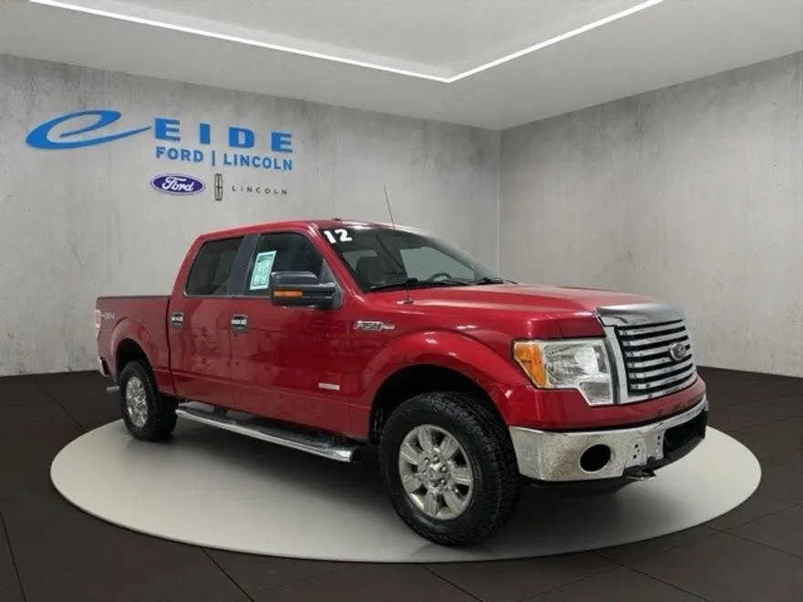 2012 Ford F-100 XLT photo 1