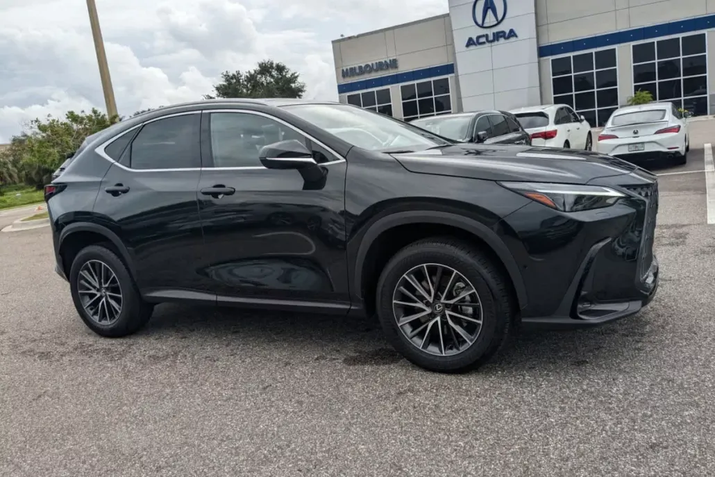 2024 Lexus NX 350h Luxury AWD photo 1