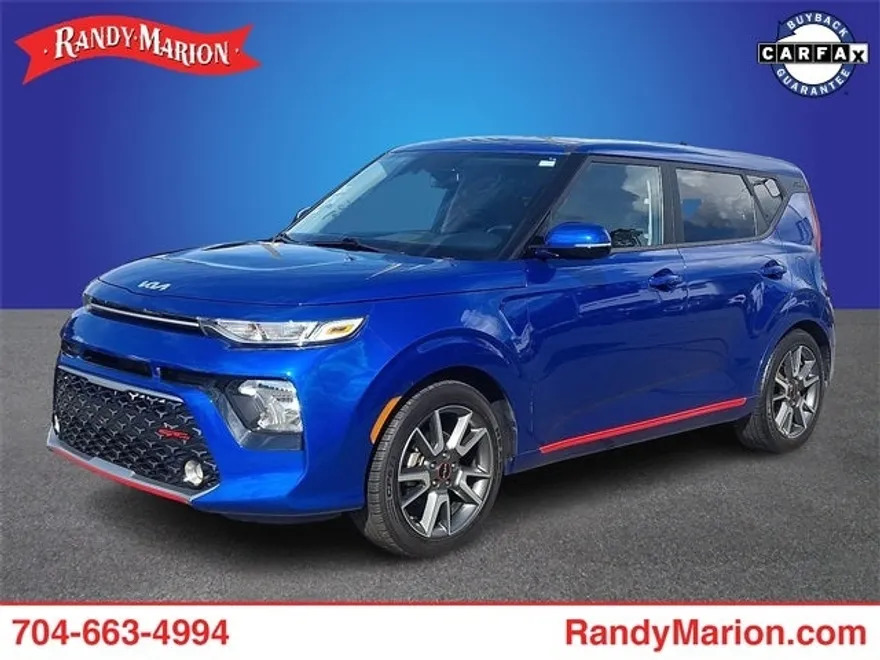 2022 Kia Soul GT-Line photo 1