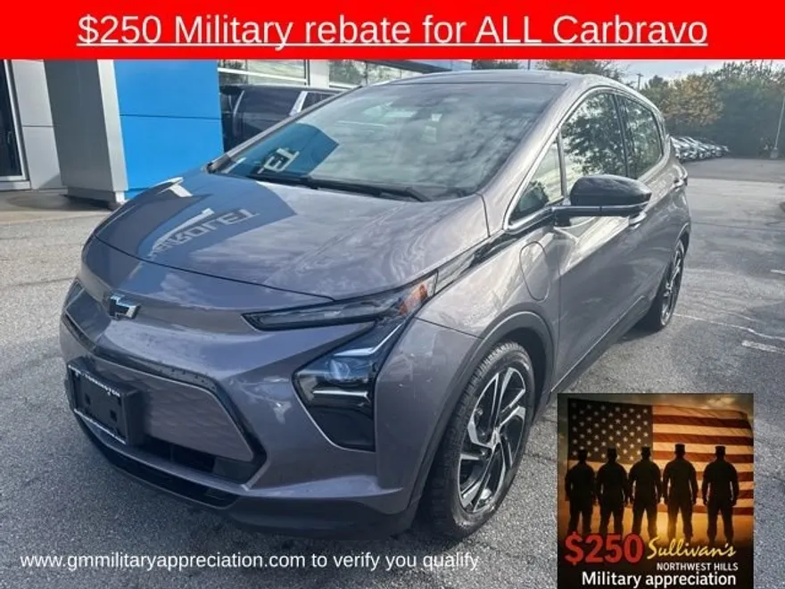 2022 Chevrolet Bolt EV 2LT photo 1