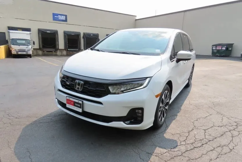 2026 Honda Odyssey Elite photo 1