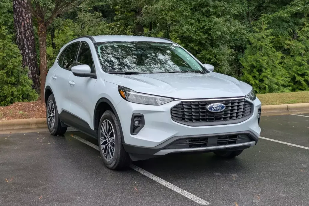 2025 Ford Escape photo 1