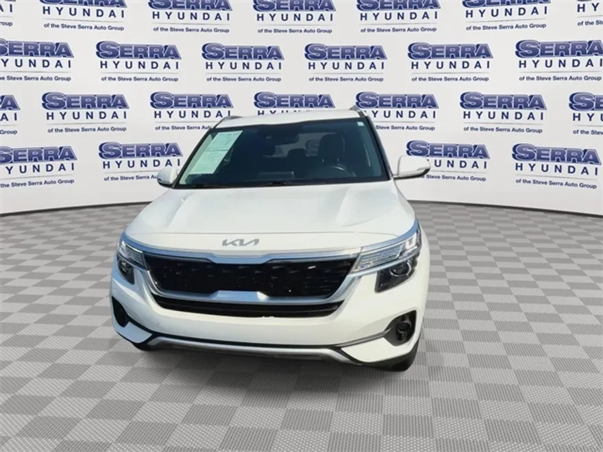 2023 Kia Seltos S photo 1