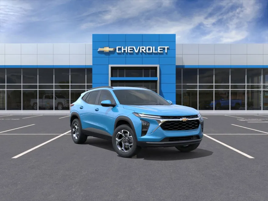 2025 Chevrolet Trax LT photo 1