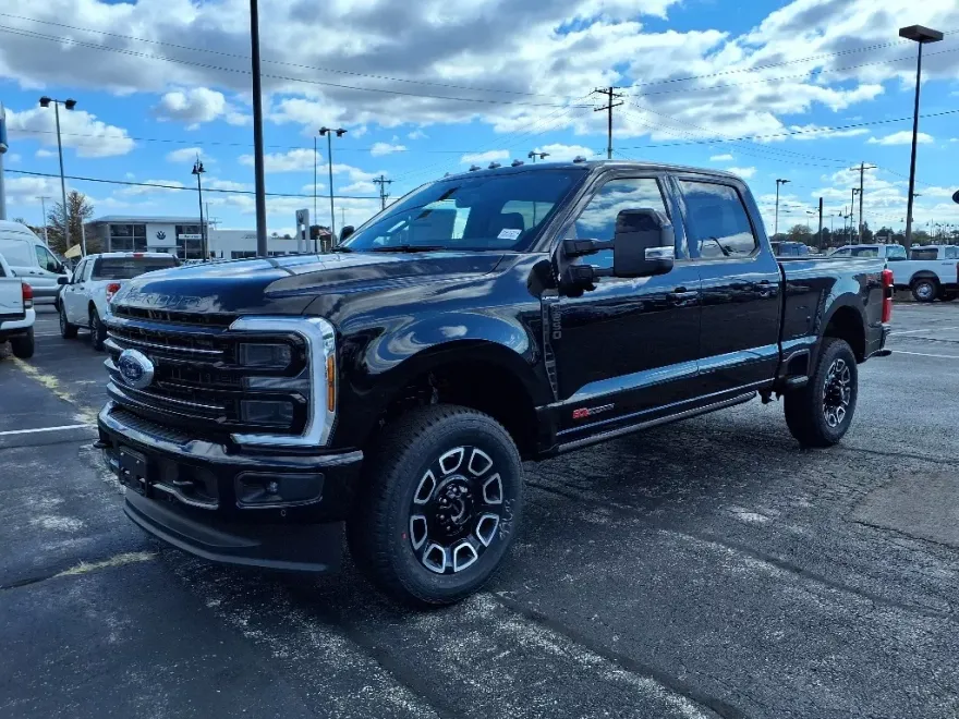 2026 Ford F-250 Platinum photo 1