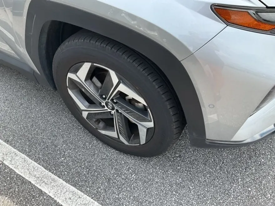 2024 Hyundai Tucson Limited photo 1