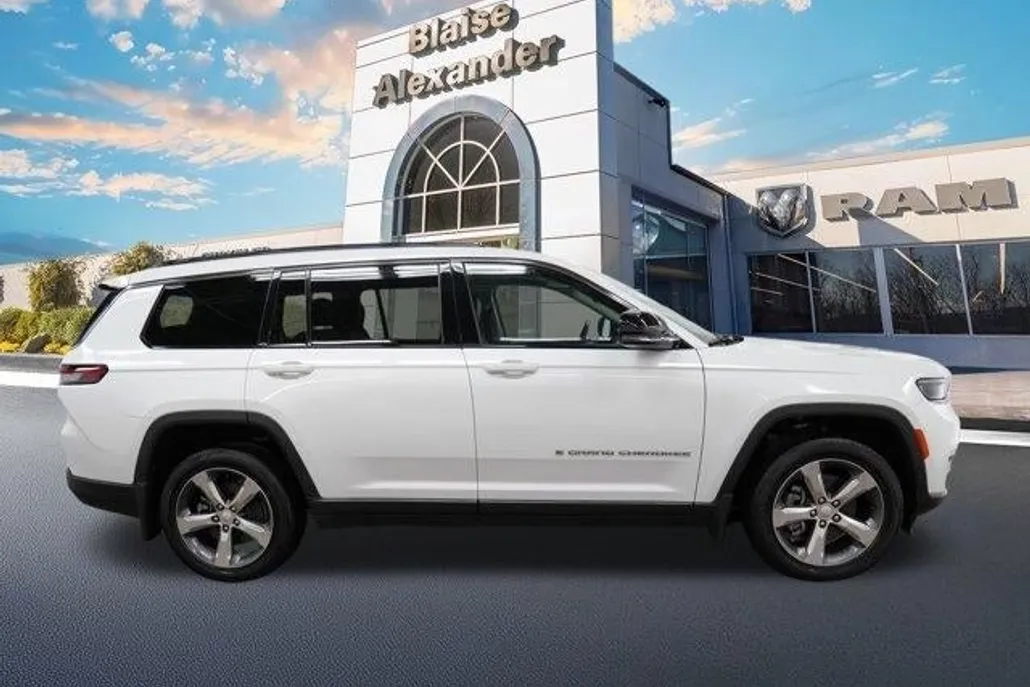 2021 Jeep Grand Cherokee Limited photo 1