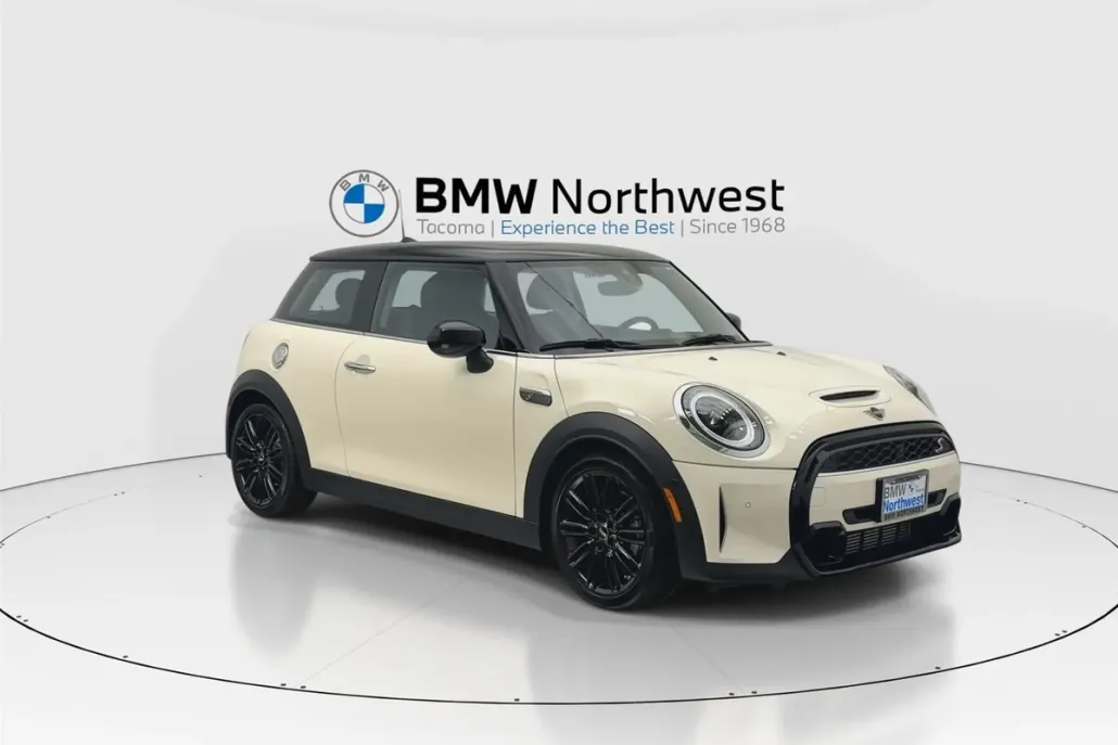 2023 Mini Cooper 2 Door Hardtop S photo 1