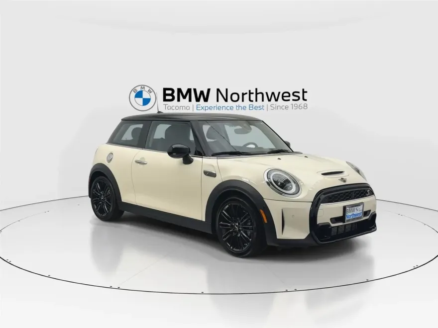 2023 Mini Cooper 2 Door Hardtop S photo 1