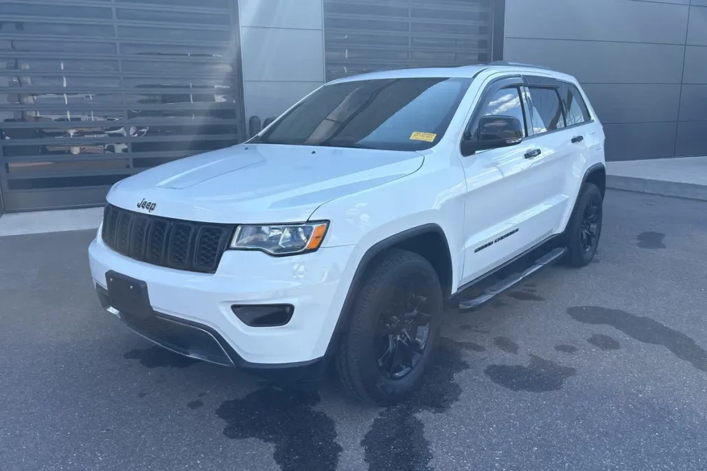 2019 Jeep Grand Cherokee Limited photo 1
