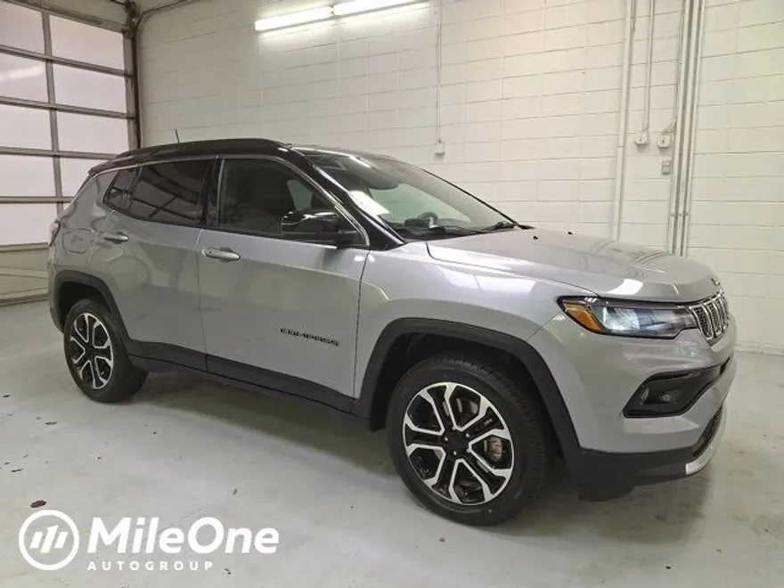 2024 Jeep Compass Limited photo 1