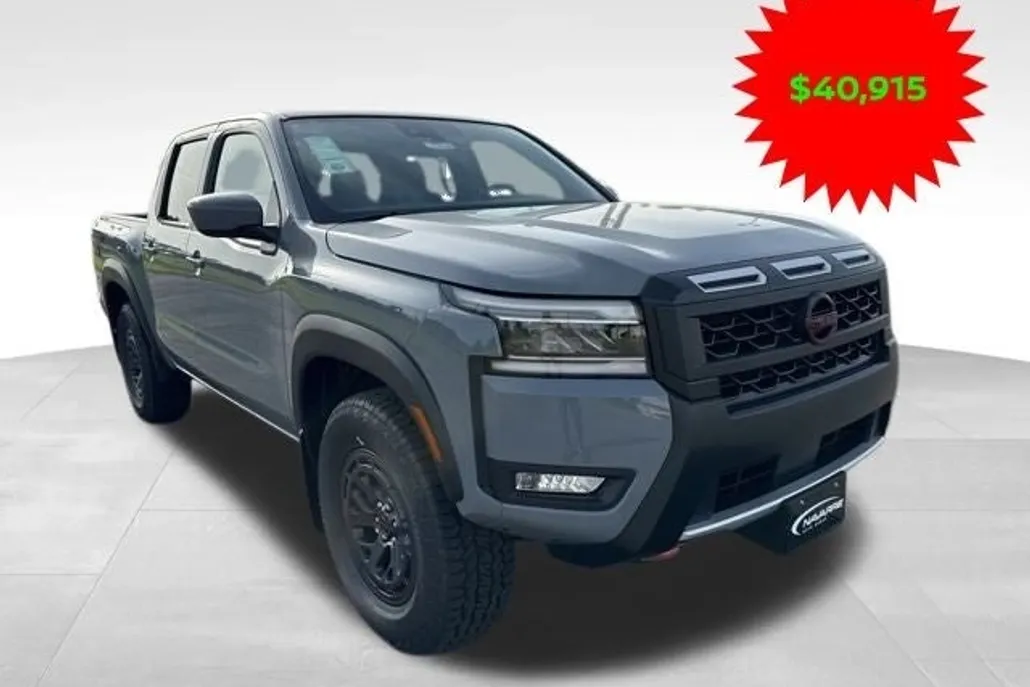 2025 Nissan Frontier PRO-4X photo 1