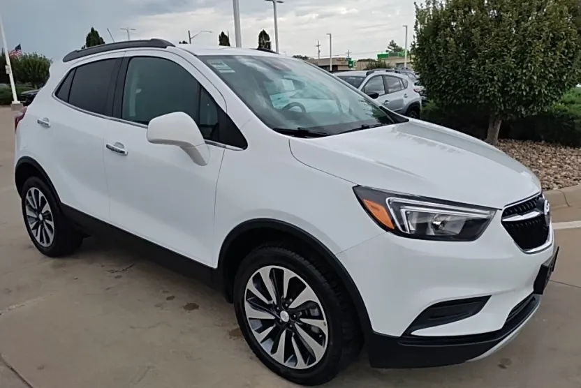 2021 Buick Encore Preferred photo 1