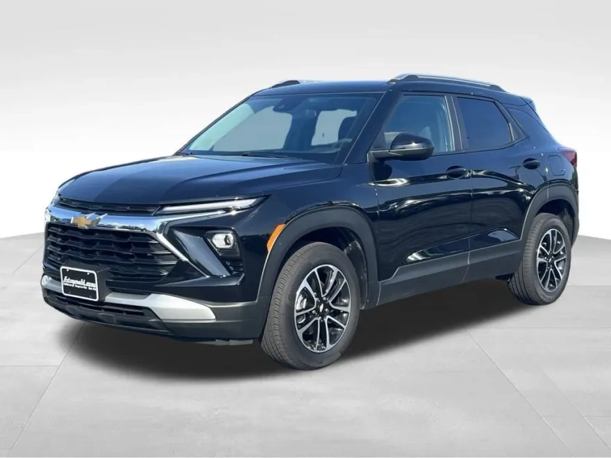 2025 Chevrolet Trailblazer LT photo 1