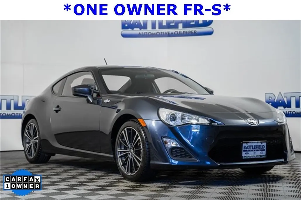 2013 Scion FR-S Base photo 1