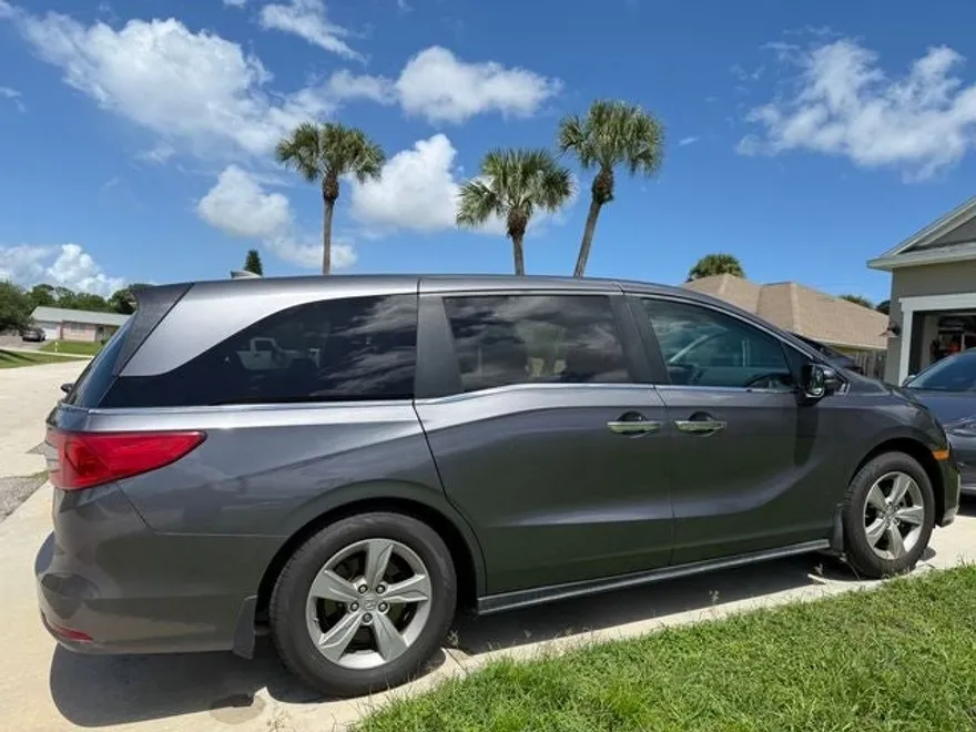 2019 Honda Odyssey EX-L photo 1