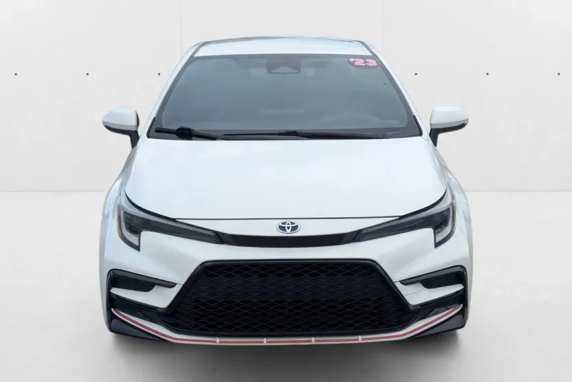 2023 Toyota Corolla Hybrid SE photo 1