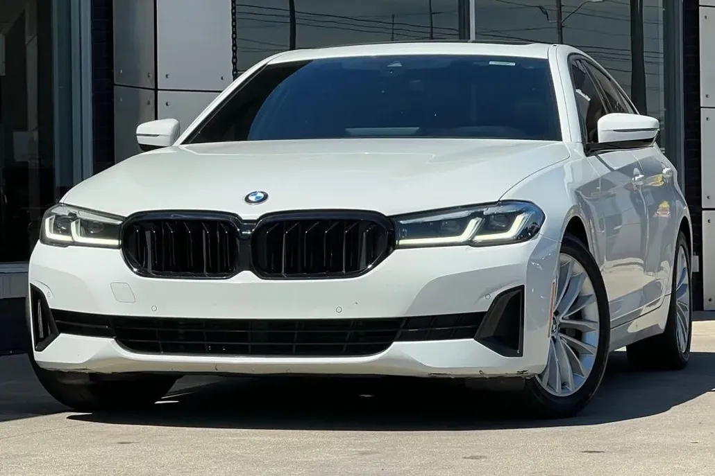 2021 Bmw 530i photo 1