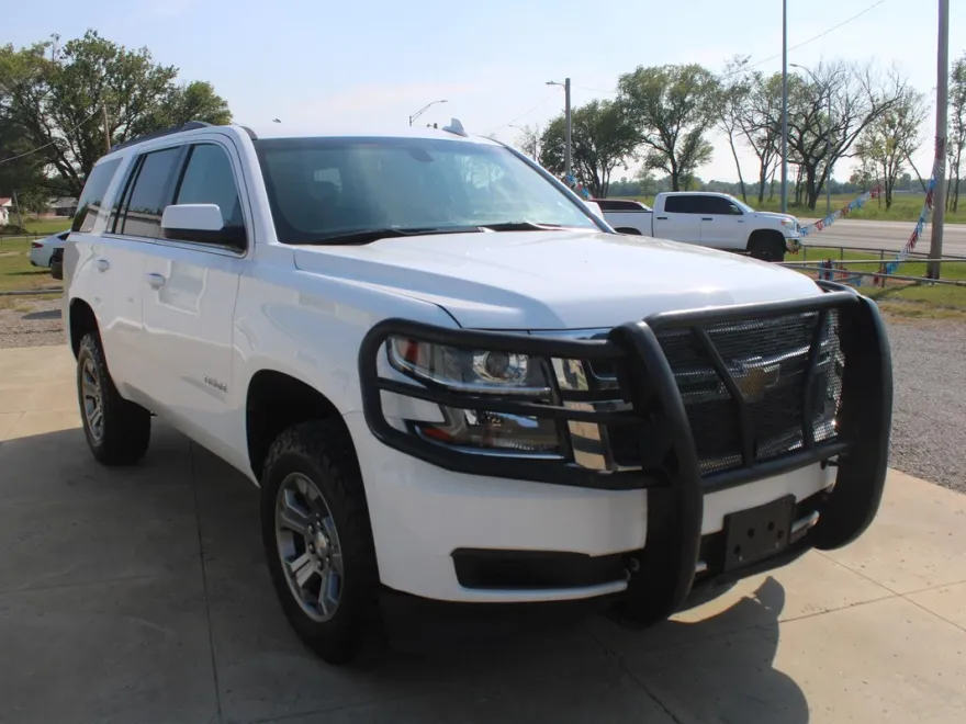 2020 Chevrolet Tahoe LS photo 1