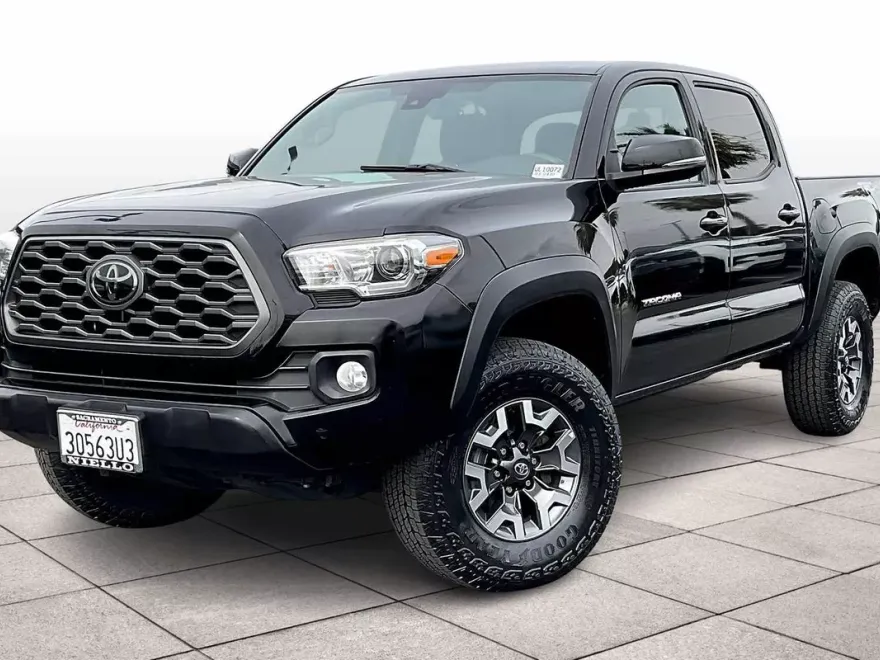 2021 Toyota Tacoma SR5 Double Cab V6 photo 1