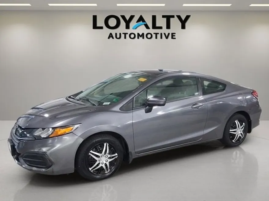 2015 Honda Civic LX photo 1