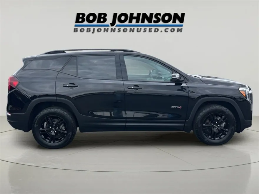 2022 Gmc Terrain AT4 photo 1