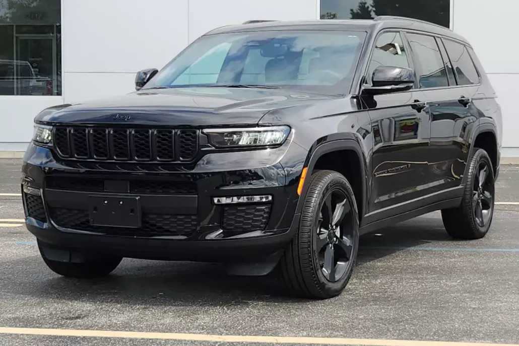 2024 Jeep Grand Cherokee Limited photo 1