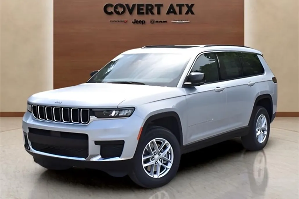 2025 Jeep Grand Cherokee Laredo X photo 1