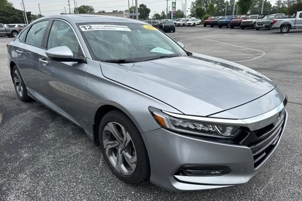2019 Honda Accord EX photo 1