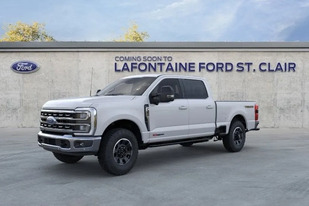 2025 Ford F-350 Lariat photo 1