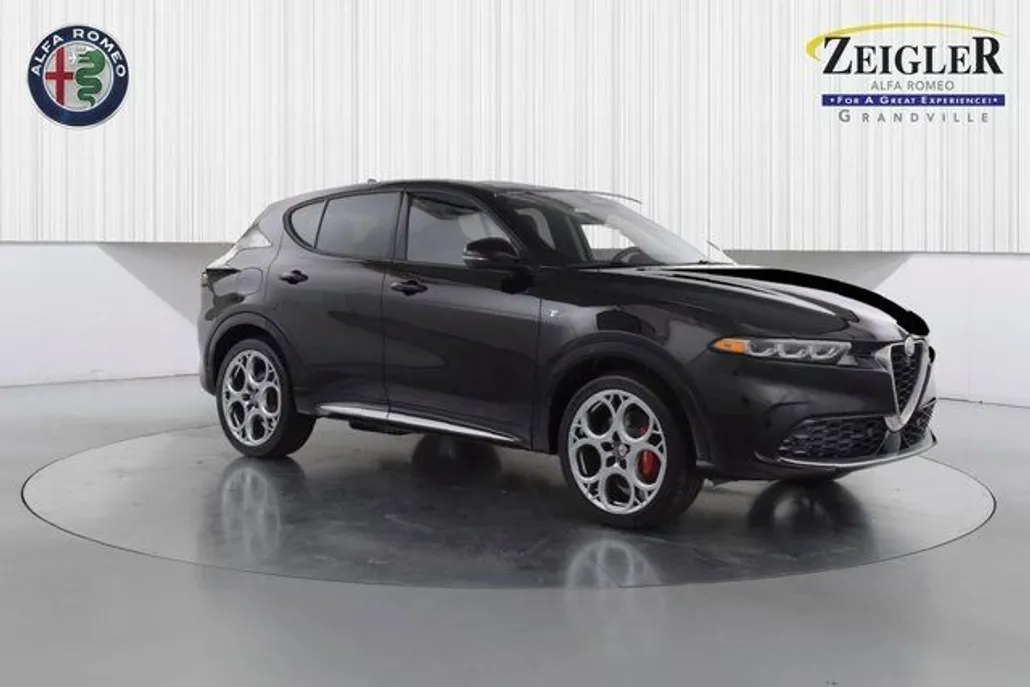 2024 Alfa Romeo Tonale Ti photo 1